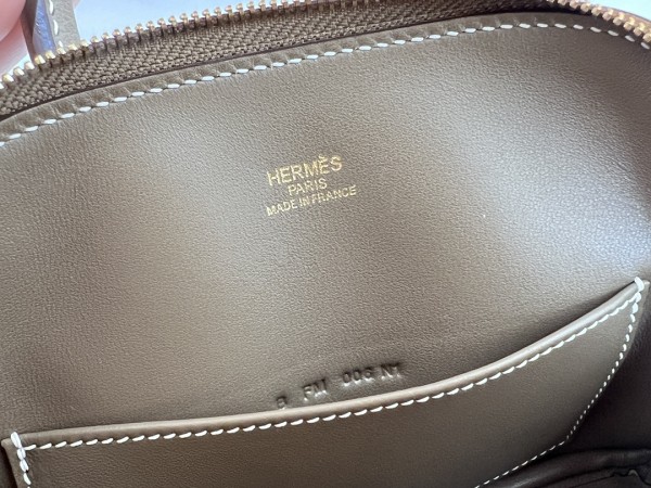  Handbags Hermes Mini bolide size: 19*14*8 cm
