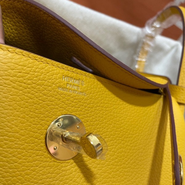  Handbags Hermes Lindy