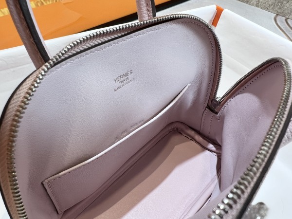  Handbags Hermes Mini bolide size:19*14*8 cm