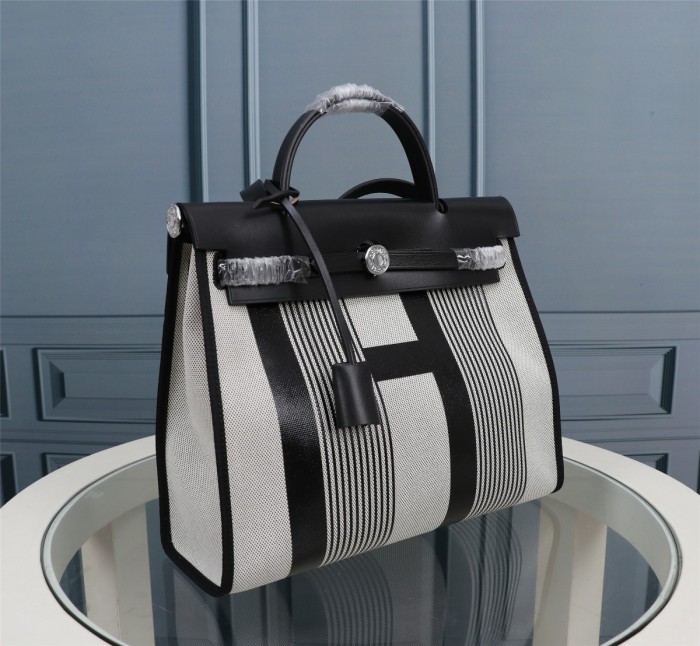  Handbags Hermes Hermès Herdag  size:31cm