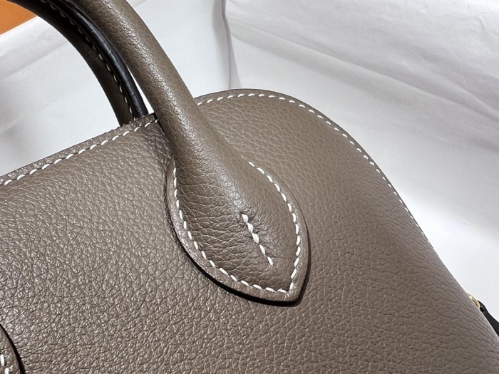  Handbags Hermes Mini bolide size: 19*14*8 cm