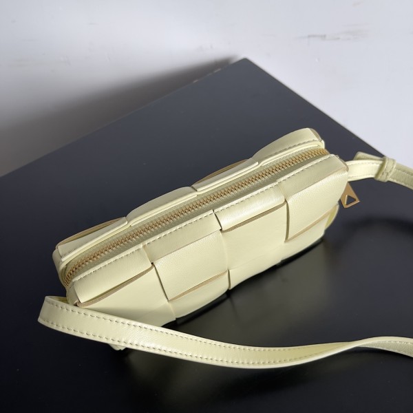 handbags Bottega Veneta 755031 size:18*9*3.5cm