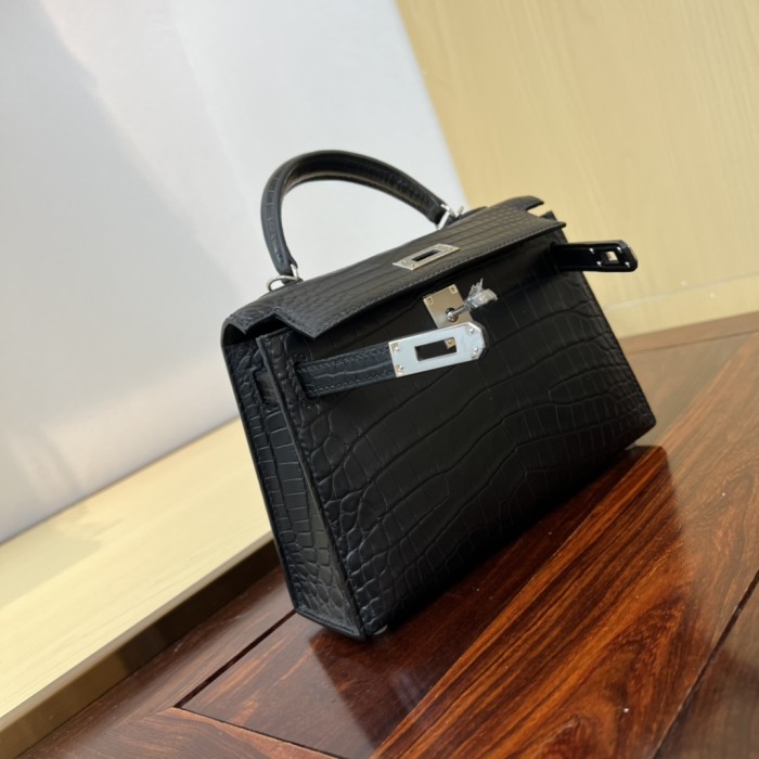  Handbags Hermes KL size:19 cm