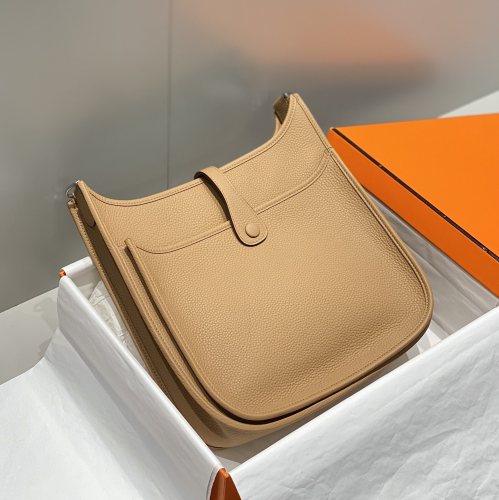  Handbags Hermes 𝑬𝒗𝒆𝒍𝒚𝒏𝒆 size:29cm