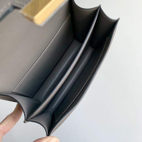  Handbags Hermes Constance  size:19 cm