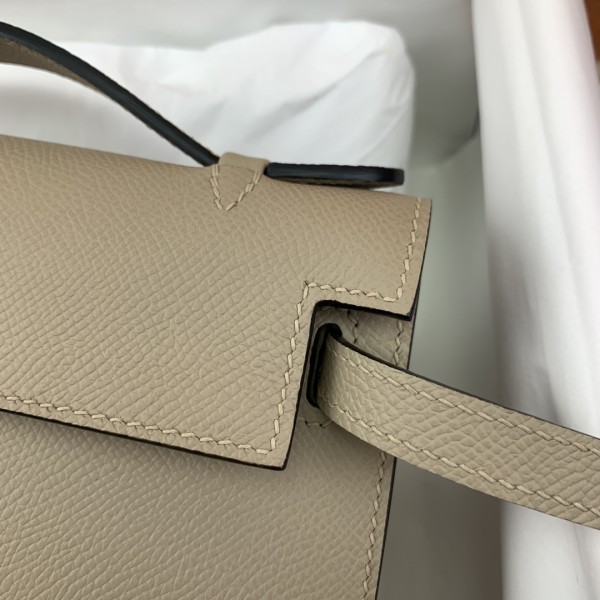  Handbags Hermes Minikelly 