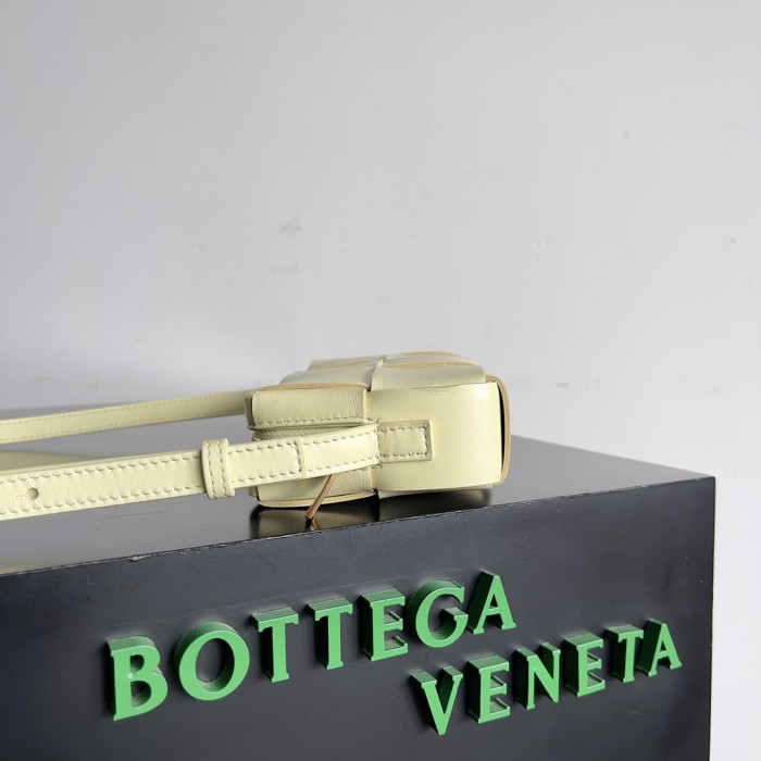 handbags Bottega Veneta 755031 size:18*9*3.5cm