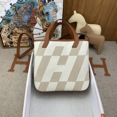  Handbags Hermes Hen biais