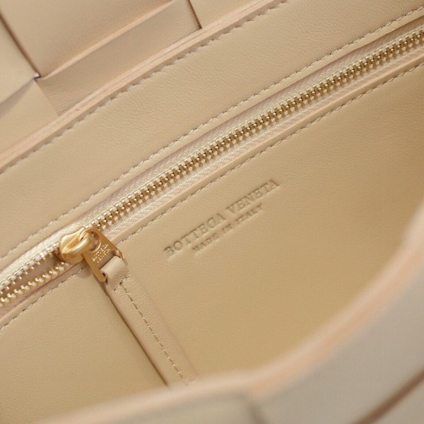 handbags Bottega Veneta 6687# size:23*15*5.5cm