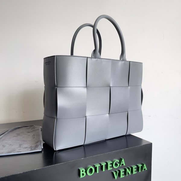 handbags Bottega Veneta 729244 size:38*10*28cm