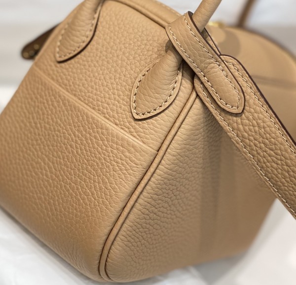  Handbags Hermes 𝑴𝒊𝒏𝒊 𝑳𝒊𝒏𝒅𝒚 size:19.5 -12.5cm