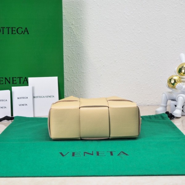 handbags Bottega Veneta 9895# size:20*7*13cm