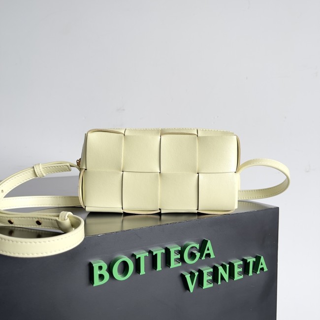 handbags Bottega Veneta 755031 size:18*9*3.5cm