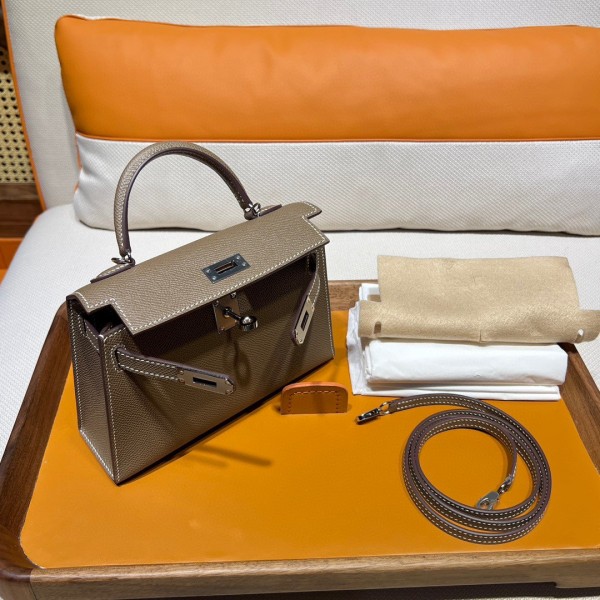 HERMES Mini Kelly Generation 1 Madame Leather Kelly Bag Handbags Unisex 18 Etoupe Elephant Gray H084686CK18 size 20.32*7.62*15.24 cm