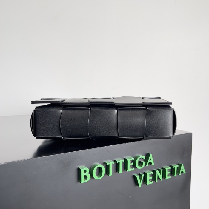 handbags Bottega Veneta 755161 size:23*15*6cm