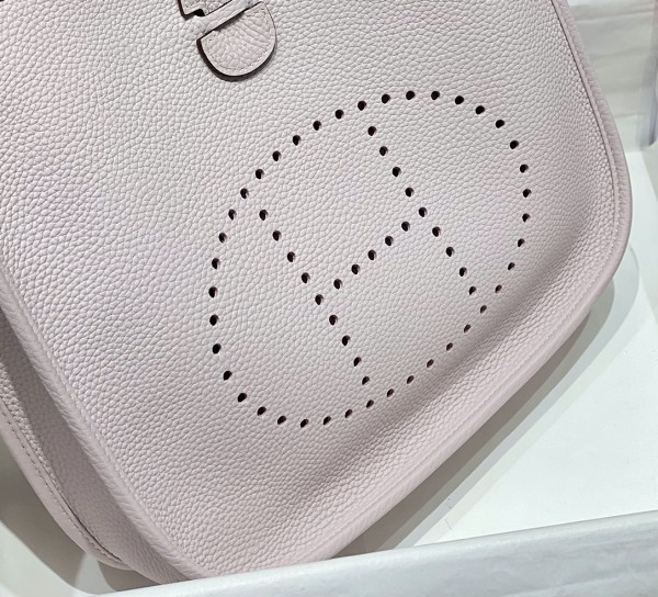  Handbags Hermes 𝑬𝒗𝒆𝒍𝒚𝒏𝒆 size:29cm