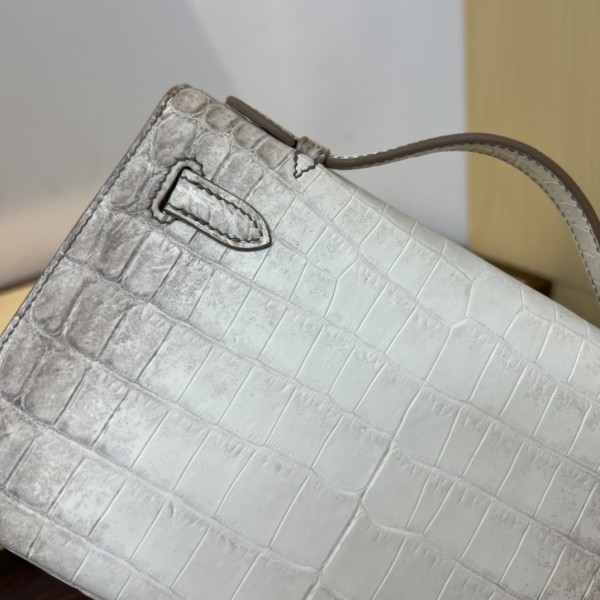  Handbags Hermes KL size:22 cm