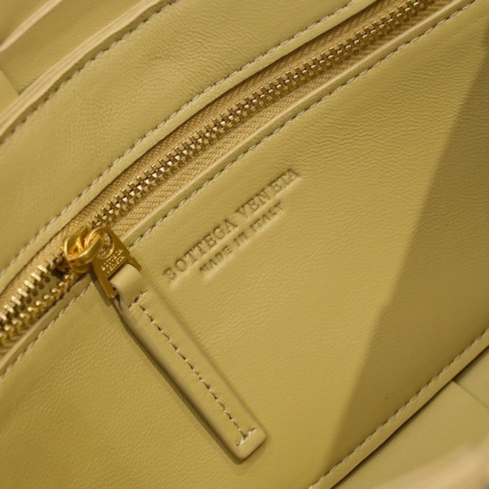 handbags Bottega Veneta 6687# size:23*15*5.5cm