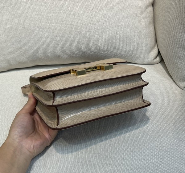  Handbags Hermes Constance  size:18 cm