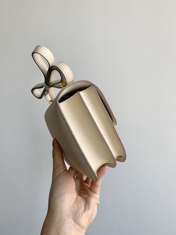  Handbags Hermes Constance  size:19 cm