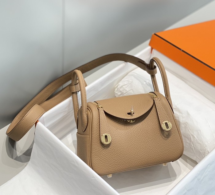  Handbags Hermes 𝑴𝒊𝒏𝒊 𝑳𝒊𝒏𝒅𝒚 size:19.5 -12.5cm