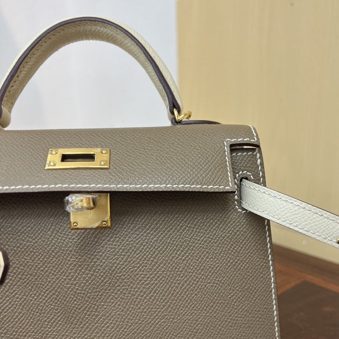  Handbags Hermes Kelly size:19cm