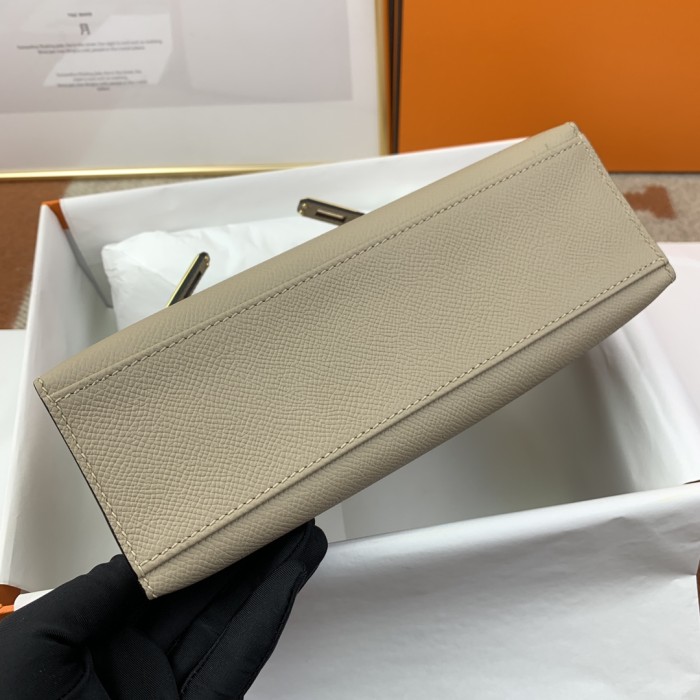  Handbags Hermes Minikelly 