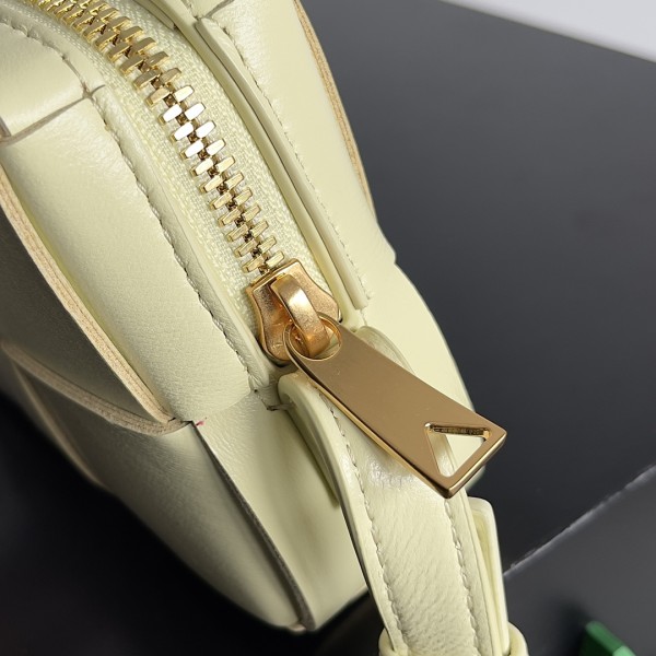 handbags Bottega Veneta 755031 size:18*9*3.5cm