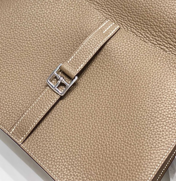  Handbags Hermes 𝑯𝒂𝒍𝒛𝒂𝒏 size:25 cm