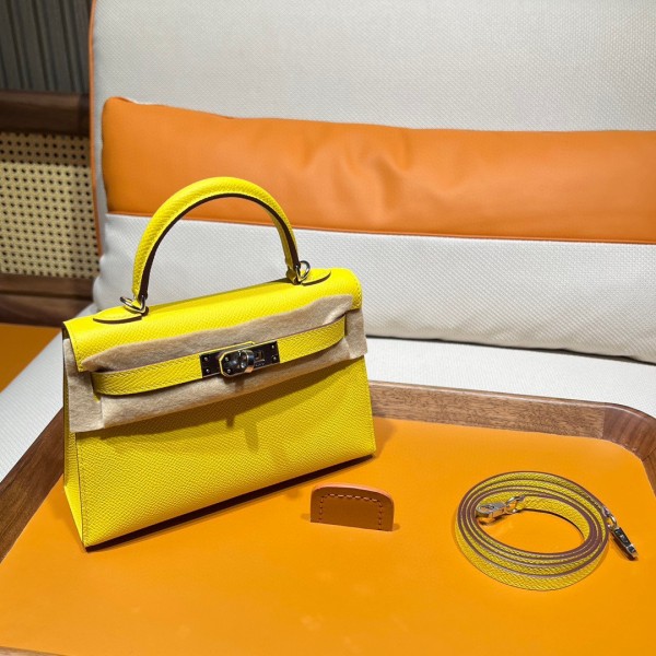  Handbags Hermes mini kelly  size:19 cm