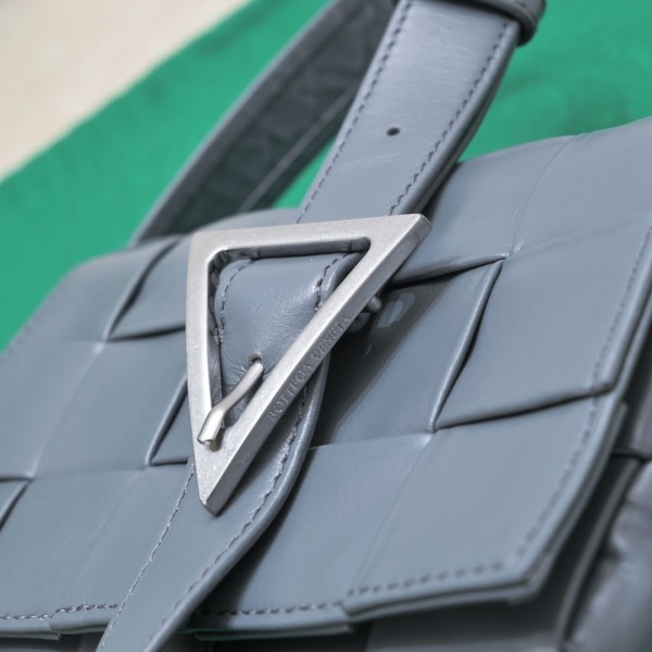 handbags Bottega Veneta 7587# size:17.5*10.5*3cm