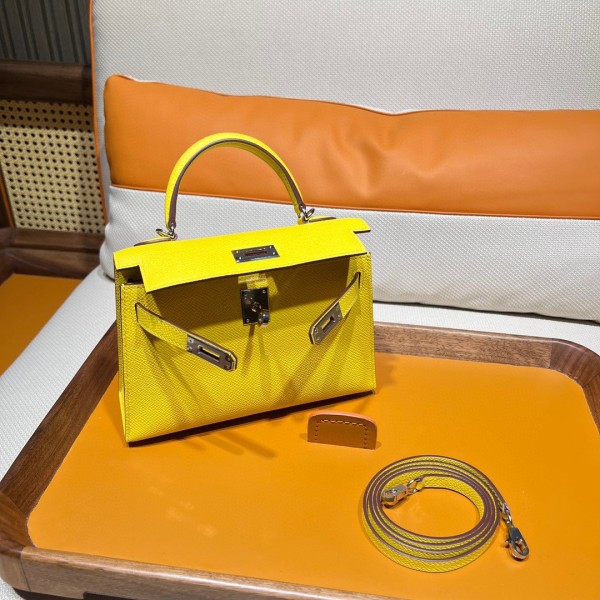  Handbags Hermes mini kelly  size:19 cm