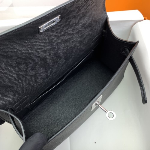  Handbags Hermes Minikelly