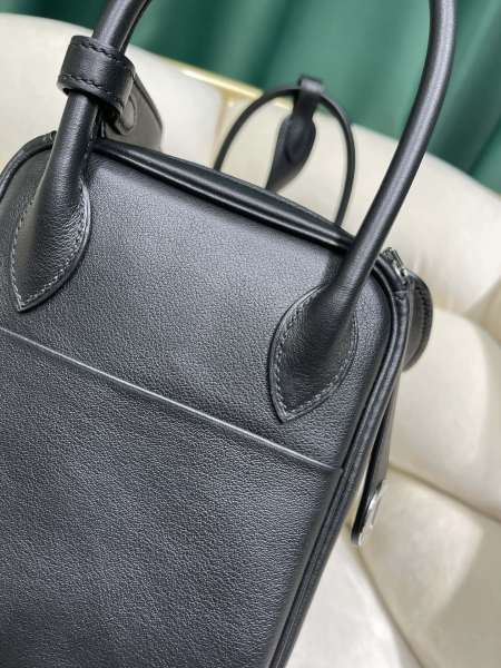  Handbags Hermes Lindy size:26 cm