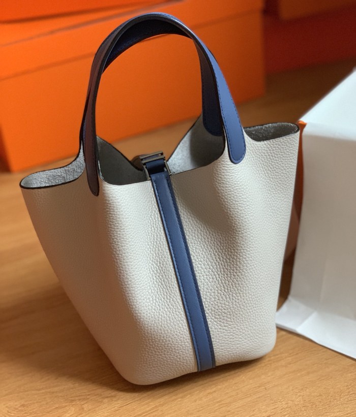  Handbags Hermes Picotin  size:18 cm