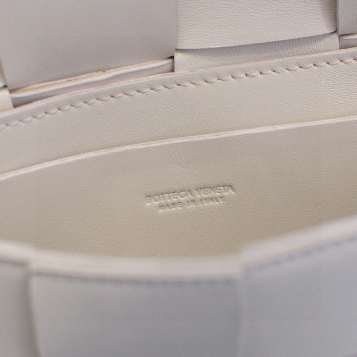 handbags Bottega Veneta 6815 size:17.5*9.5*5cm