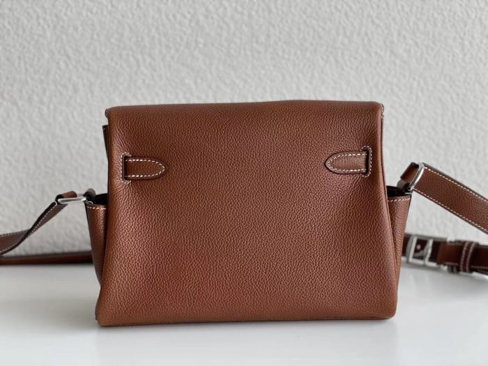  Handbags Hermes  kelly messenger 