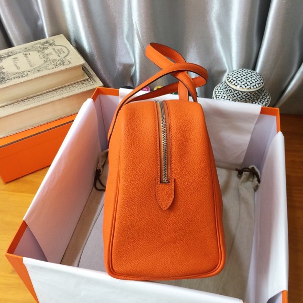  Handbags Hermes H Victoria 