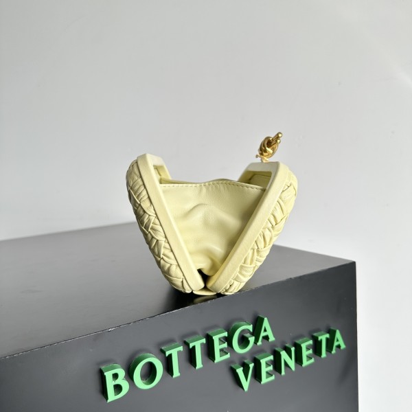 handbags Bottega Veneta 717622 size:20.5*6*12.5