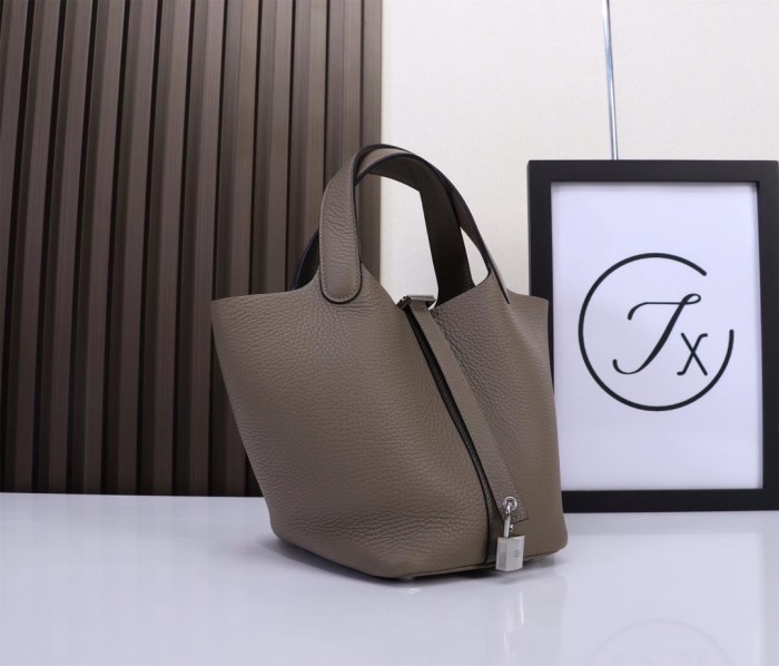  Handbags Hermes Picotin  size:18/22 cm