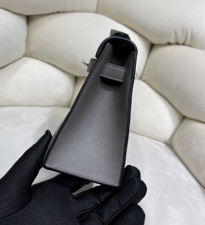  Handbags Hermes Kelly size:22cm