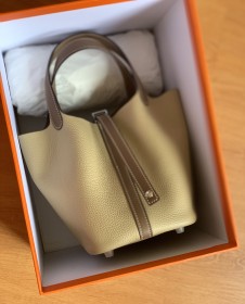  Handbags Hermes Picotin   size:18 cm