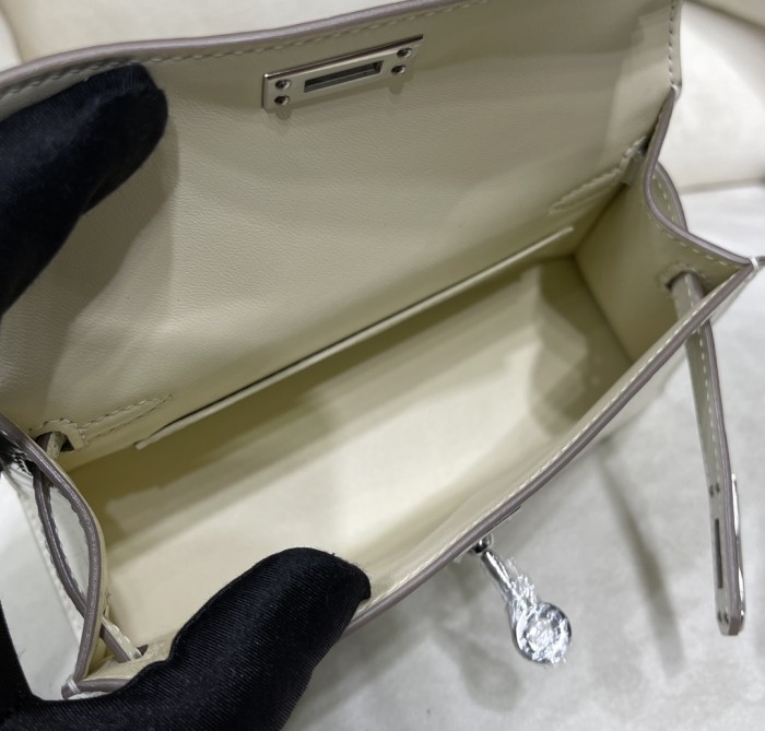  Handbags Hermes Mini Kelly