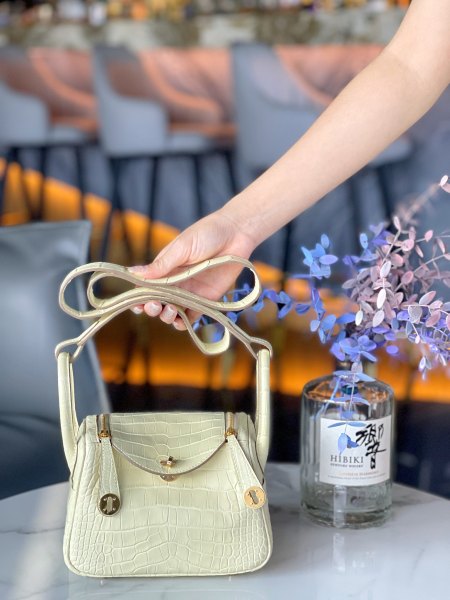  Handbags Hermes mini lindy