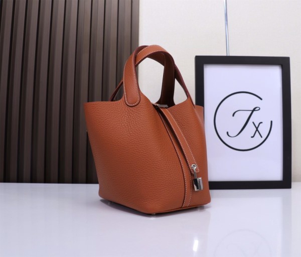  Handbags Hermes Picotin size:18/22 cm