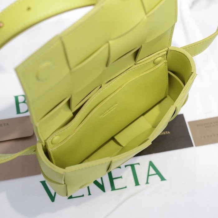 handbags Bottega Veneta 6815 size:17.5*9.5*5cm