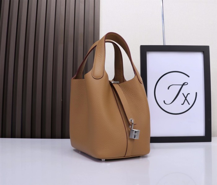  Handbags Hermes Picotin  size:18/22 cm