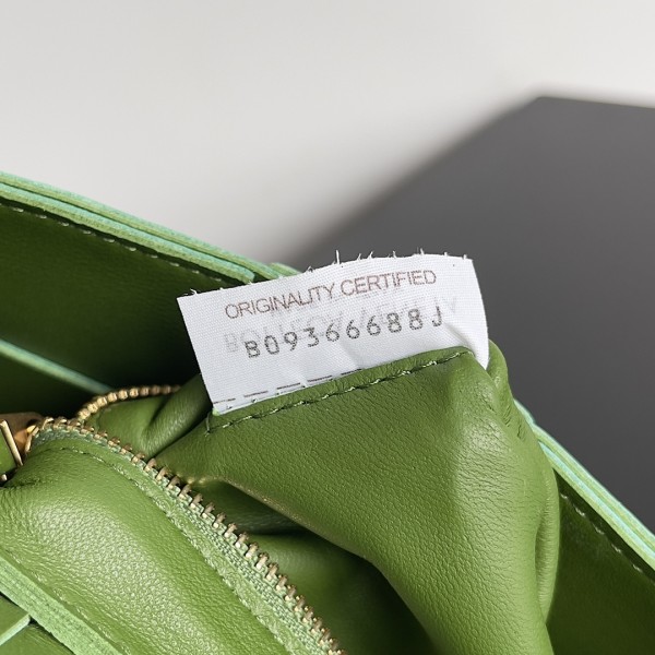 handbags Bottega Veneta 666870 size:23*15*5.5cm