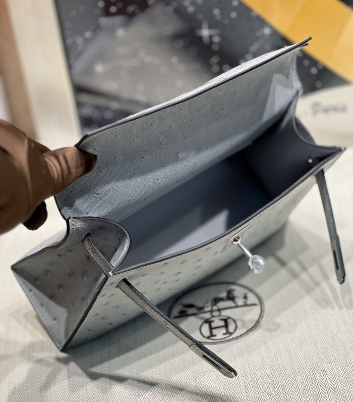  Handbags Hermes Kelly size:2cm