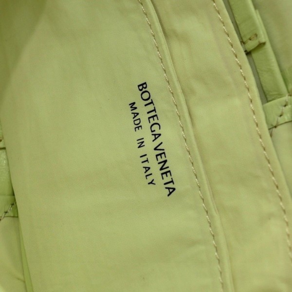 handbags Bottega Veneta 6815# size:17.5*9.5*5cm
